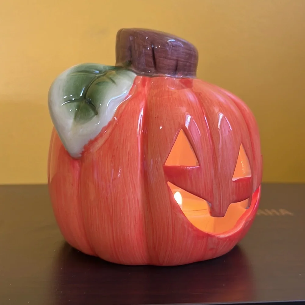 Jack o lantern candle holder - Picture 4 of 5